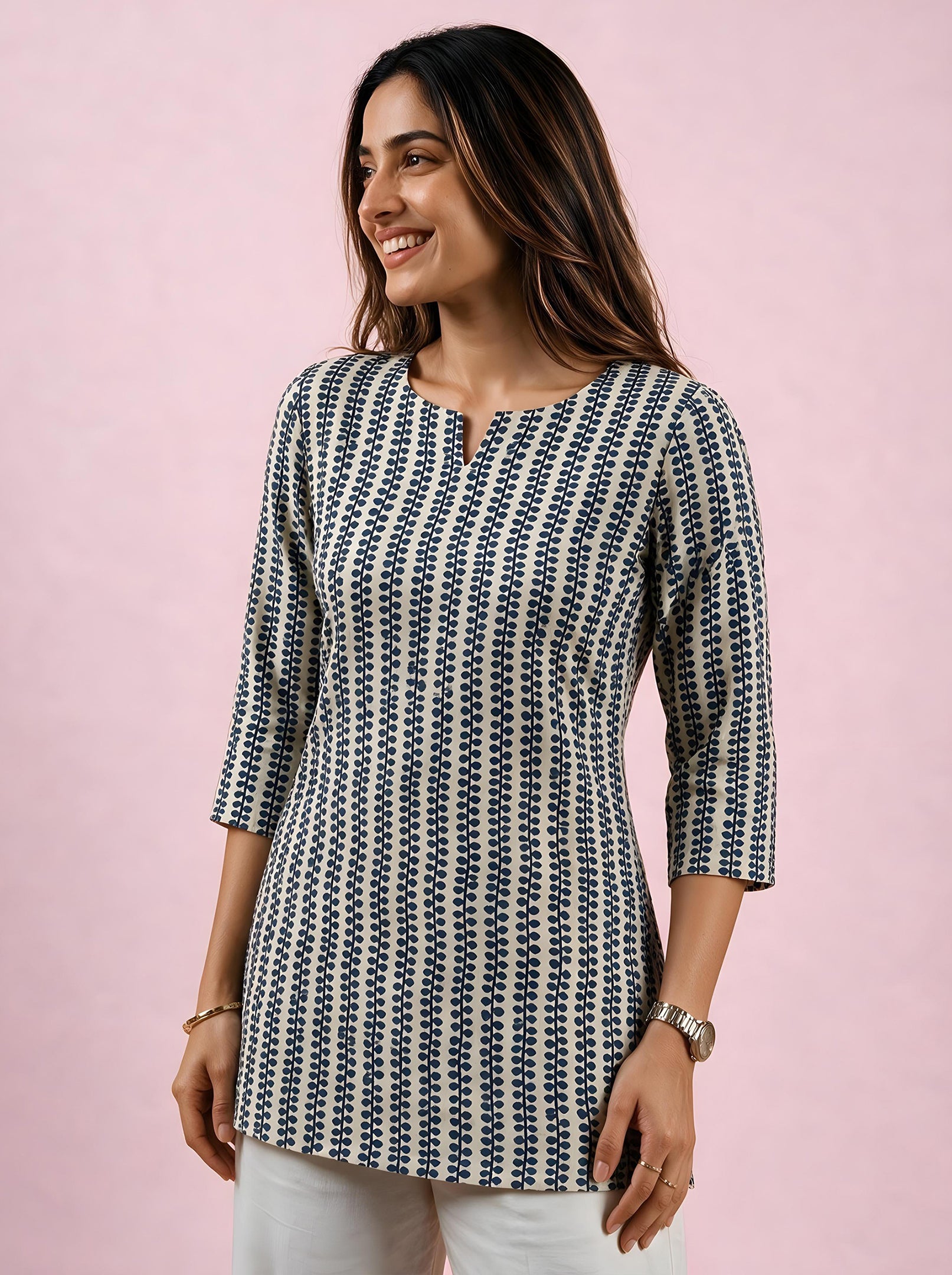 Cotton Notch Neck Short Kurti – Off White